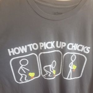 How to pick up chicken funny tee shirt XL